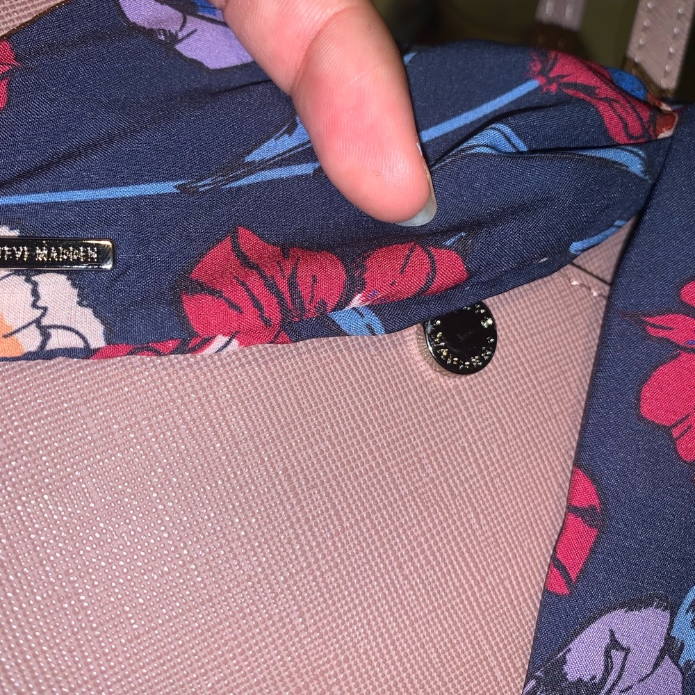 Steve Madden purse - Picture 12 of 14